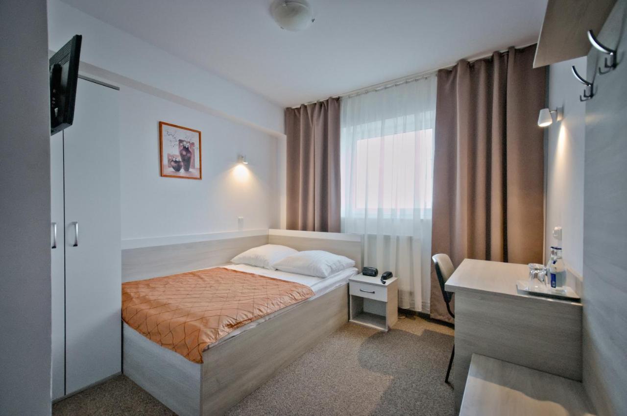 Hotel Sezam Kraczkowa Εξωτερικό φωτογραφία