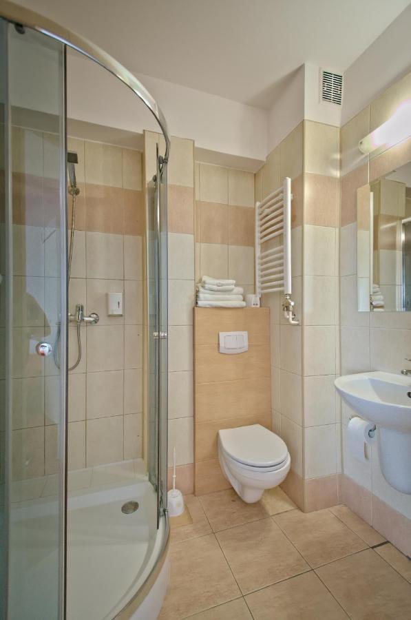 Hotel Sezam Kraczkowa Εξωτερικό φωτογραφία