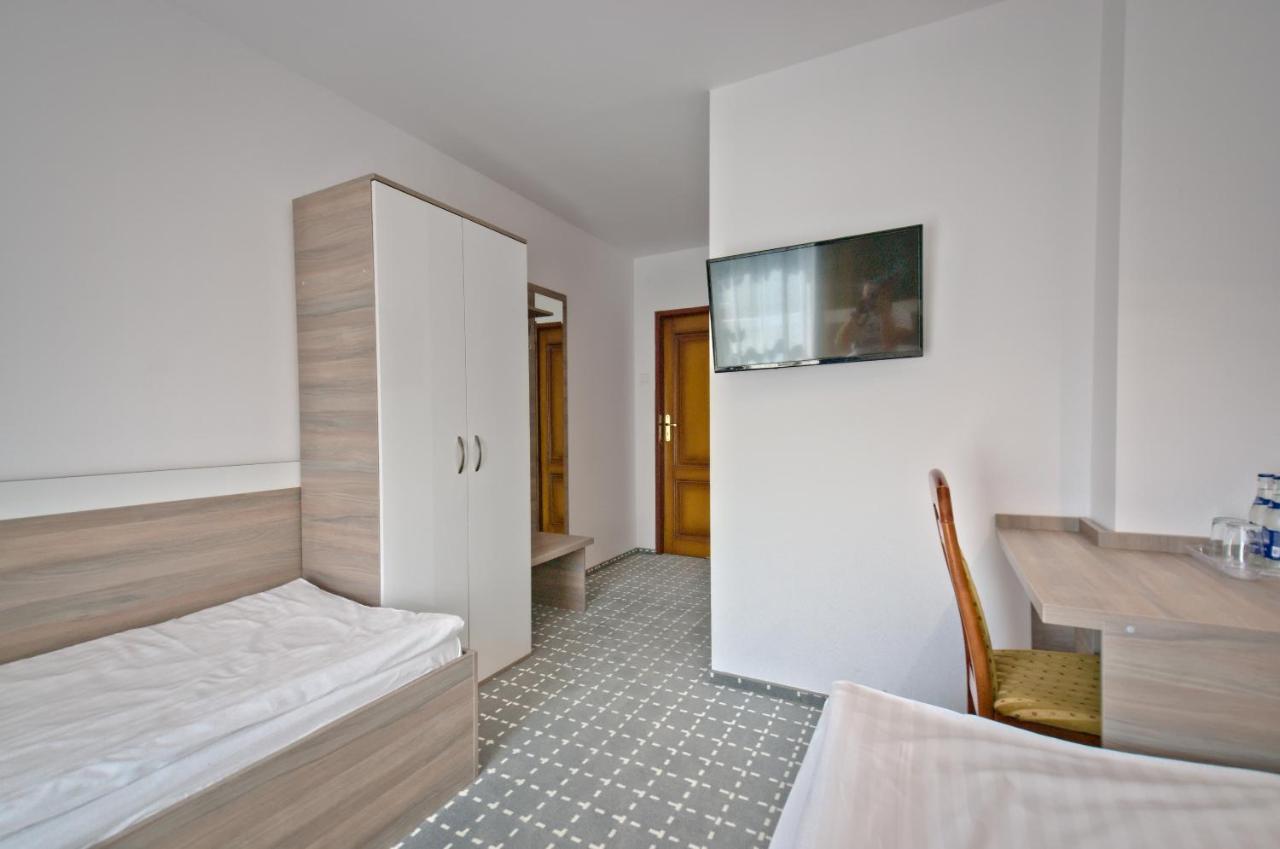 Hotel Sezam Kraczkowa Εξωτερικό φωτογραφία