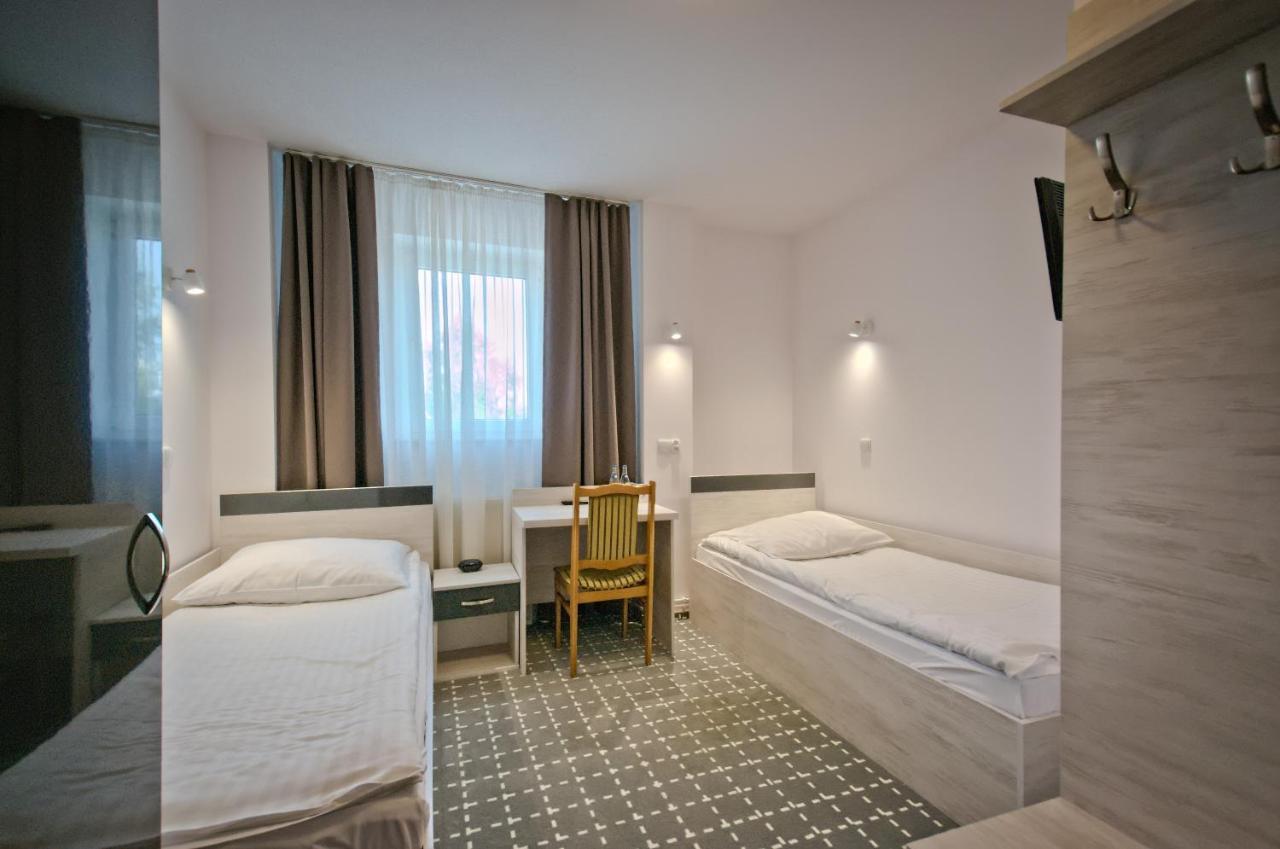 Hotel Sezam Kraczkowa Εξωτερικό φωτογραφία